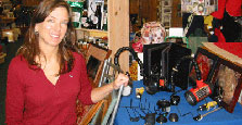 Diane Peterson demonstrating how to shoot underwater photography.